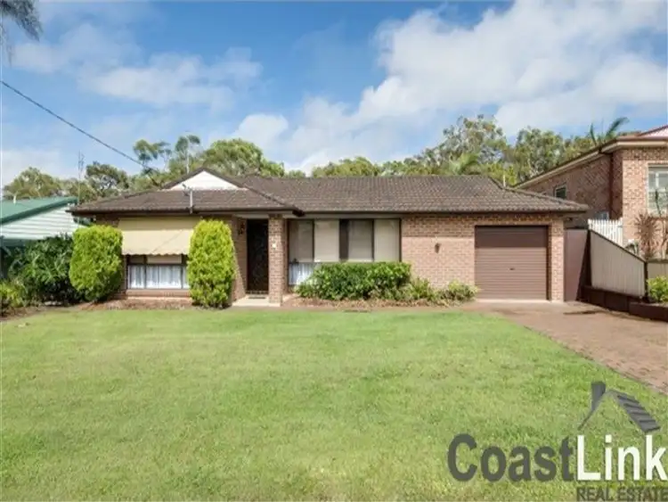 24 Carmel Avenue, Budgewoi NSW 2262