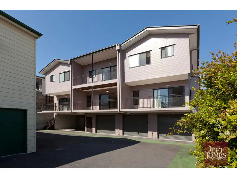 Main view of Homely townhouse listing, 2/12 Sommervell Street, Annerley QLD 4103
