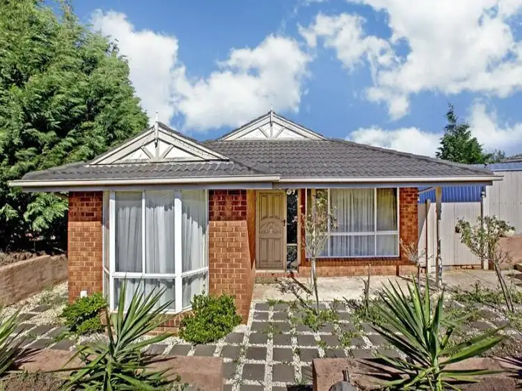 77 ROULSTON WAY, Wallan VIC 3756