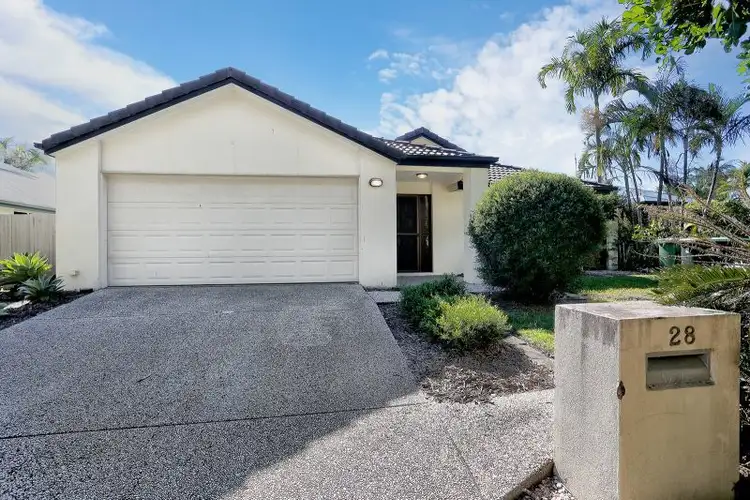 28 Barcoola Place, Twin Waters QLD 4564