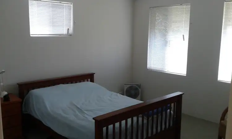 Seventh view of Homely house listing, 5 Miami Link, Langford WA 6147