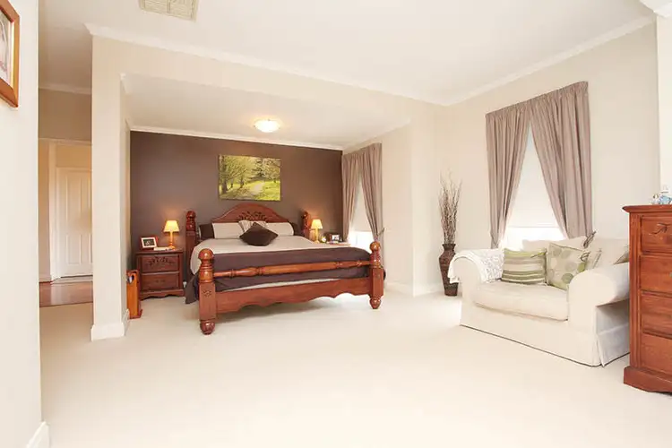 Fifth view of Homely house listing, 7 Kiah Mews, Canning Vale WA 6155
