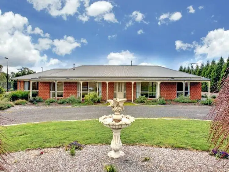 62 GEHREYS LNE, Kilmore VIC 3764