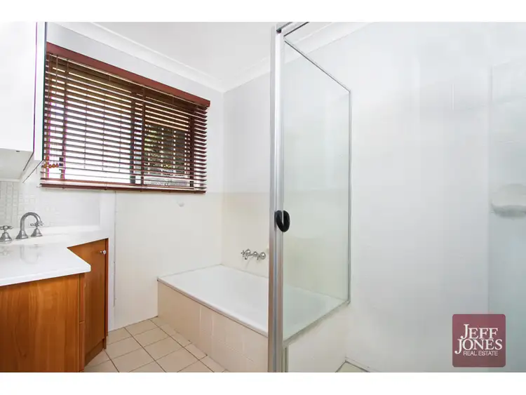 Fifth view of Homely house listing, 376 Winstanley Street, Carindale QLD 4152