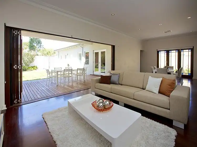 7 Raglan Road, Mount Lawley WA 6050