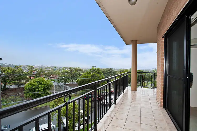 Main view of Homely unit listing, 14/422-426 Railway Parade, Allawah NSW 2218