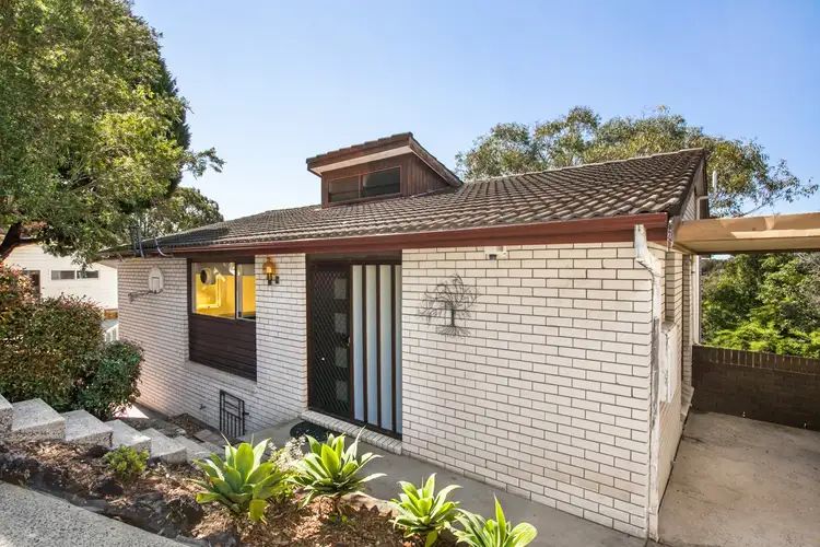 24 Bridgeview Road, Yarrawarrah NSW 2233