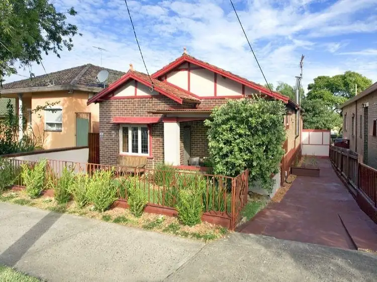 16 Fourth Street, Ashbury NSW 2193