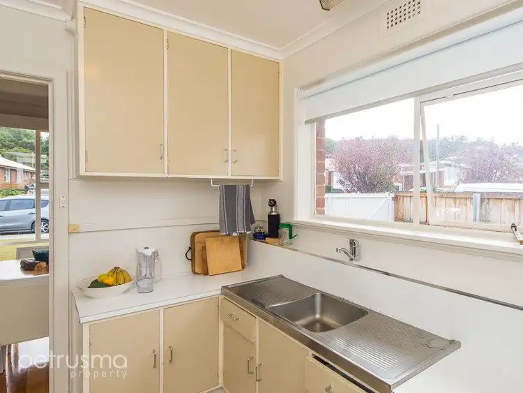Fourth view of Homely house listing, 8 Tanundal Street, Howrah TAS 7018