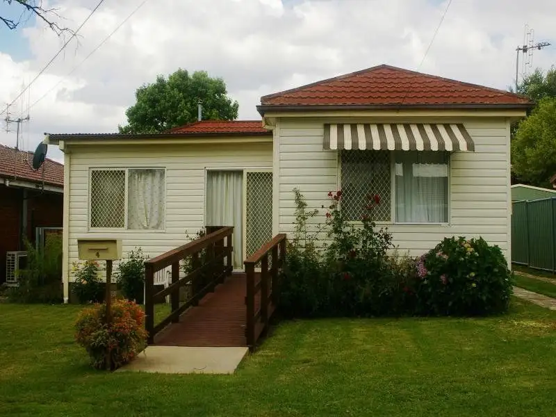 Main view of Homely house listing, 4 Hale Street, Orange NSW 2800