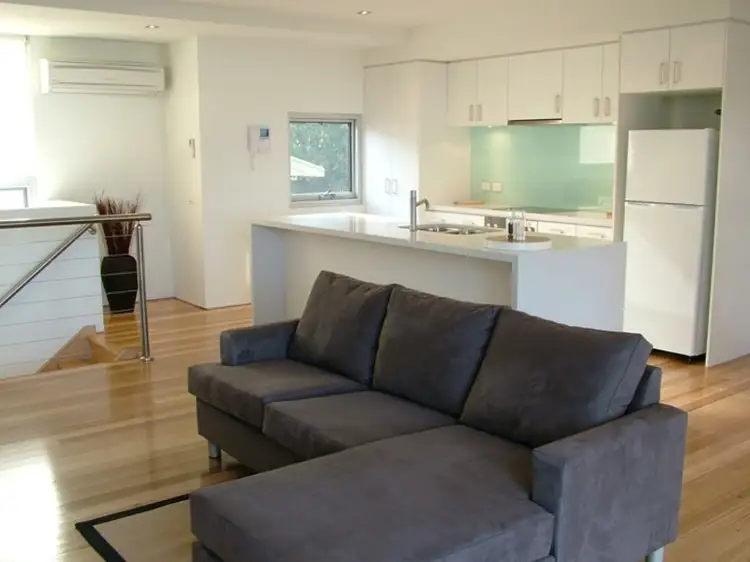 Third view of Homely villa listing, 5/21 Smith Street, Lorne VIC 3232
