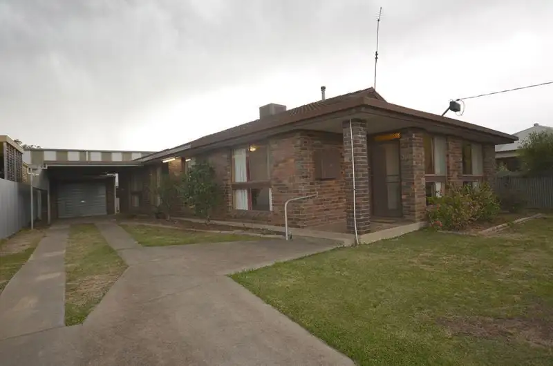 Main view of Homely house listing, 18 Robinson Street, Horsham VIC 3400