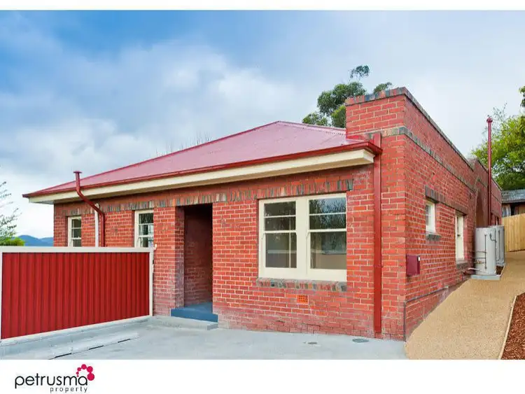 4B Derwentwater Avenue, Sandy Bay TAS 7005
