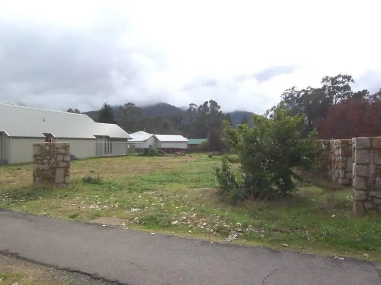 Lot 4, 47 Cnr Rotary Drive & Cobden Street, Bright VIC 3741