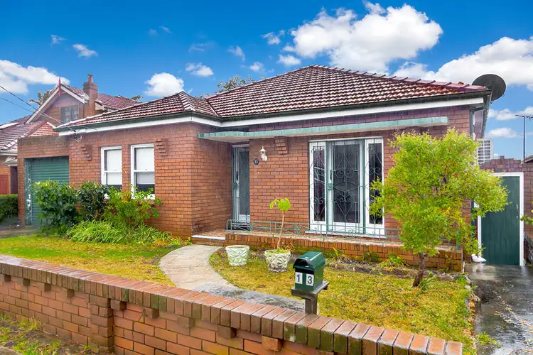 13 Edward Street, Kingsgrove NSW 2208