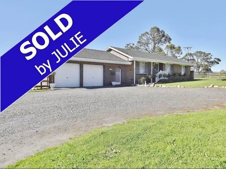 36 Thompsons Road, Newborough VIC 3825