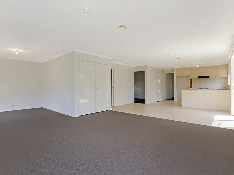 Seventh view of Homely house listing, 6 James Austin Way, Seabrook VIC 3028