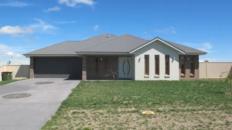 27 Stabback Street, Millthorpe NSW 2798