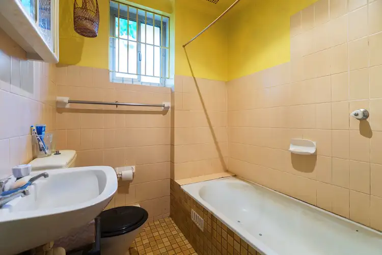 Fifth view of Homely apartment listing, 7/4 Ward Avenue, Potts Point NSW 2011