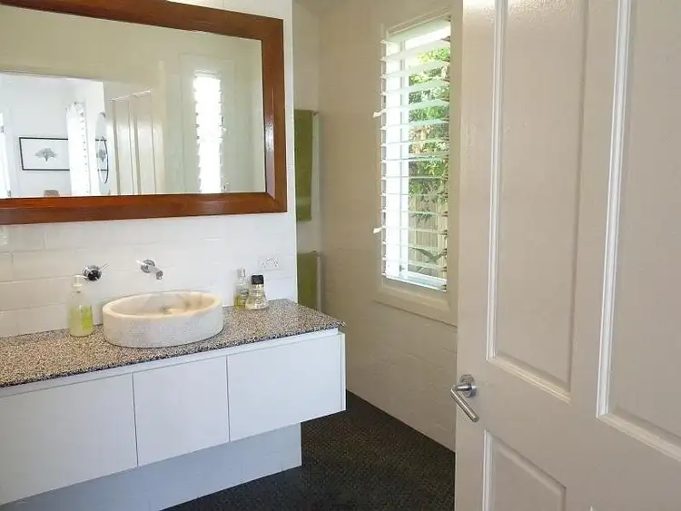 Fifth view of Homely house listing, 20 Kingsley Street, Byron Bay NSW 2481
