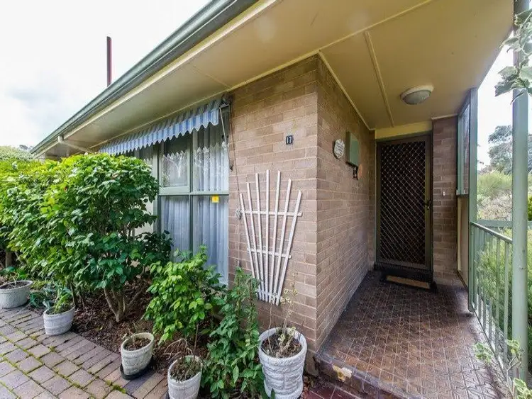 Second view of Homely house listing, 17 Noala Place, Aranda ACT 2614