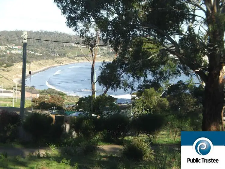 4 Little Falcon Street, Primrose Sands TAS 7173