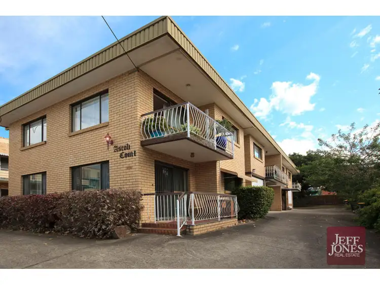 2/174 Old Cleveland Road, Coorparoo QLD 4151