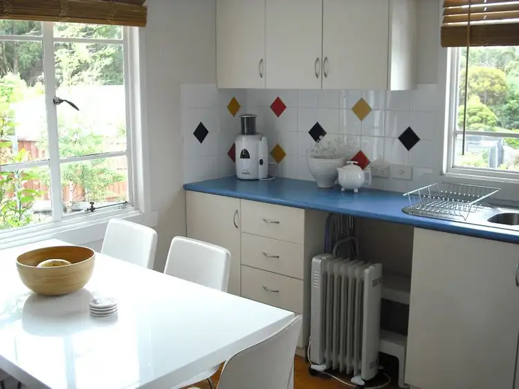 Fifth view of Homely unit listing, 140B Roslyn Avenue, Blackmans Bay TAS 7052