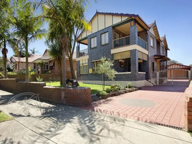 8 Ettrick Street, Ashbury NSW 2193