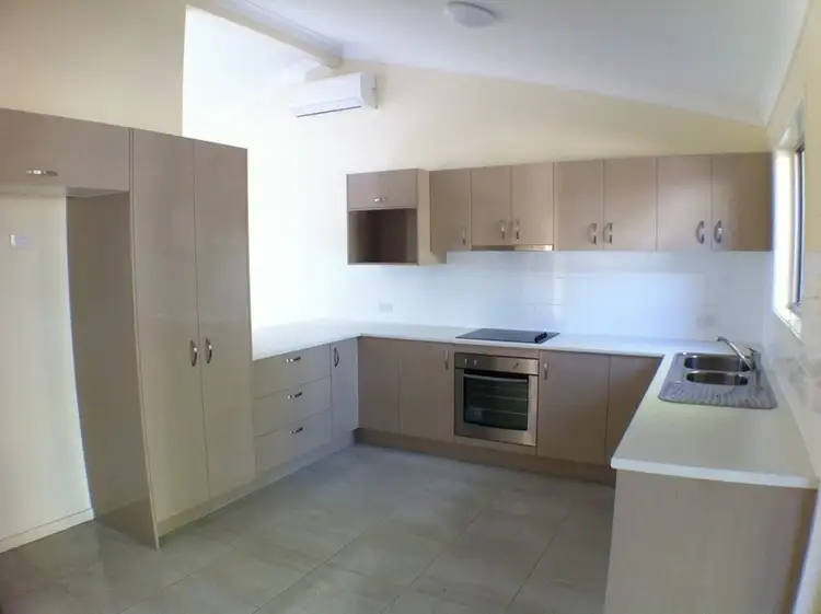 50 Carinya Street, Crestmead QLD 4132