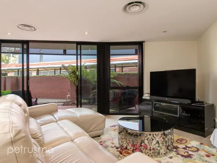 Sixth view of Homely apartment listing, 27/1 Collins Street, Hobart TAS 7000