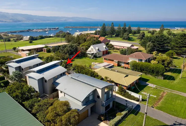 2/10 Noel Street, Apollo Bay VIC 3233