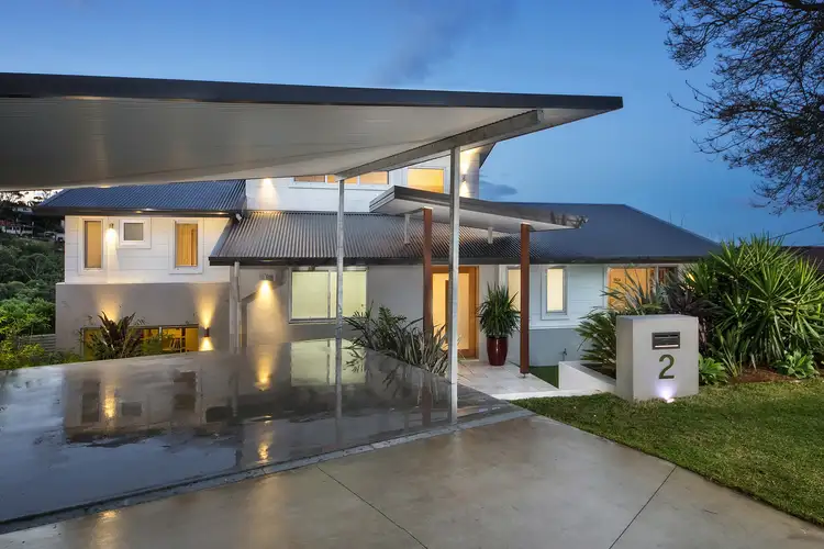 2 Valley View Crescent, Engadine NSW 2233