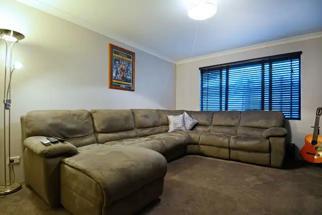 Seventh view of Homely house listing, 6 Heidelberg Corner, Wanneroo WA 6065