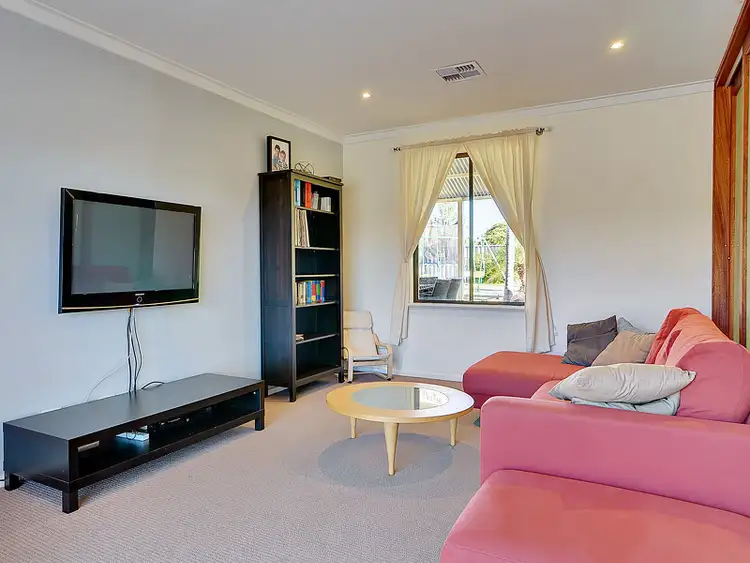 Seventh view of Homely house listing, 13 Dotterel Way, Yangebup WA 6164