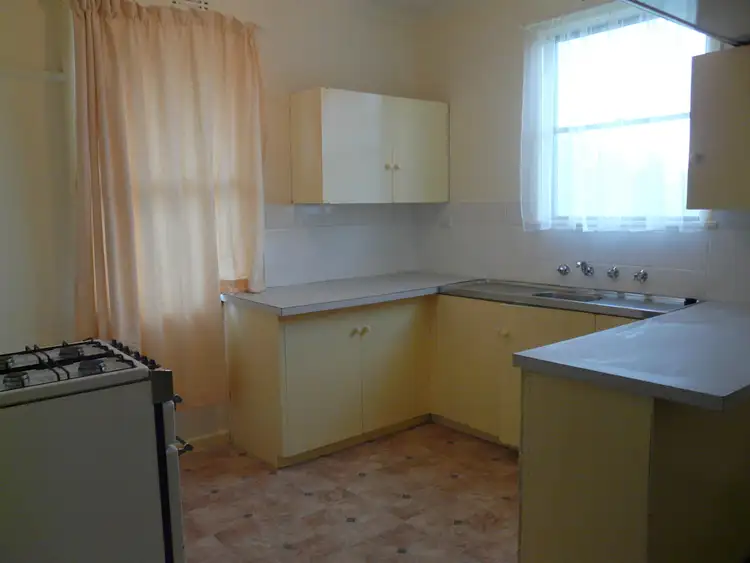 Fifth view of Homely house listing, 44 Elizabeth street, Horsham VIC 3400