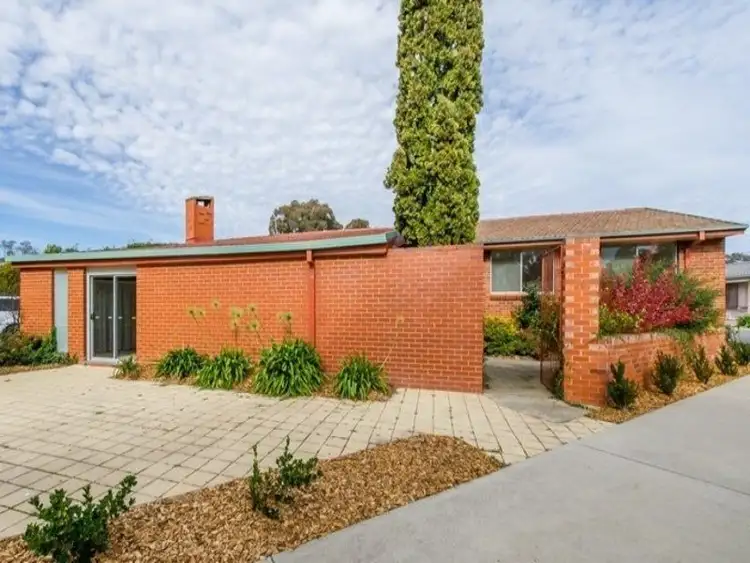 Main view of Homely townhouse listing, 1/6 Frost Place, Page ACT 2614