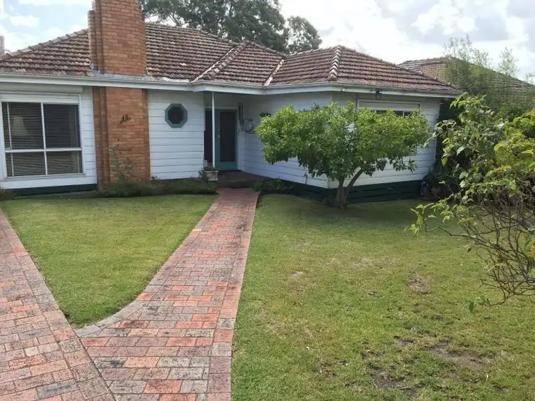 15 Summit Road, Burwood VIC 3125