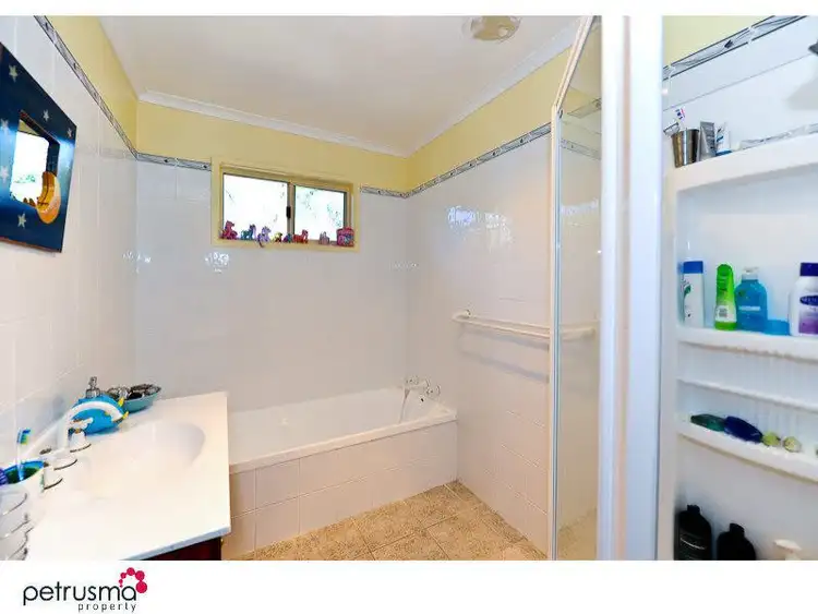 Seventh view of Homely house listing, 6 Albert Court, Dodges Ferry TAS 7173
