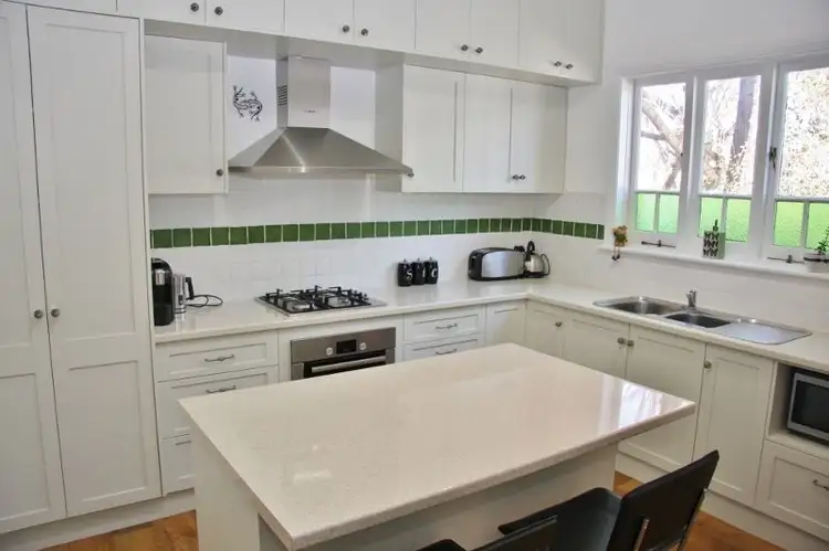 26 Henry Street, Bathurst NSW 2795