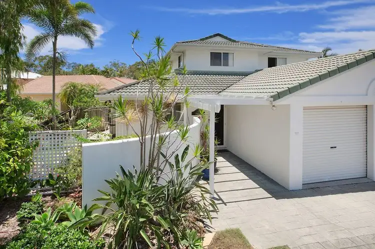1/10 Sunseeker Close, Noosaville QLD 4566