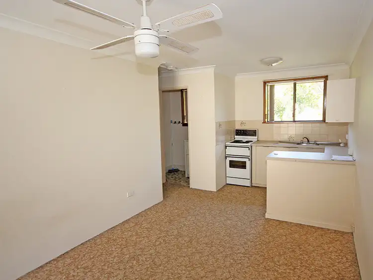 Fifth view of Homely unit listing, 2/3 Leslie Street, Shoal Bay NSW 2315
