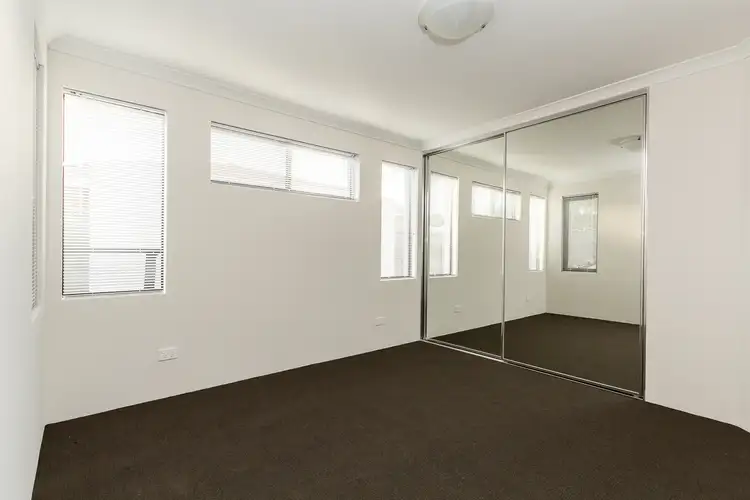 Sixth view of Homely unit listing, 16 Malabar Crescent, Craigie WA 6025