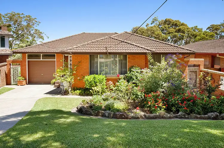 35 Holmlea Place, Engadine NSW 2233