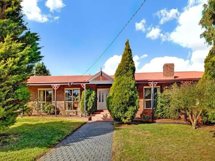 18 PRETTY SALLY DRIVE, Wallan VIC 3756