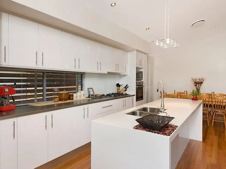 Fifth view of Homely house listing, 74 PALM AVENUE, Shorncliffe QLD 4017