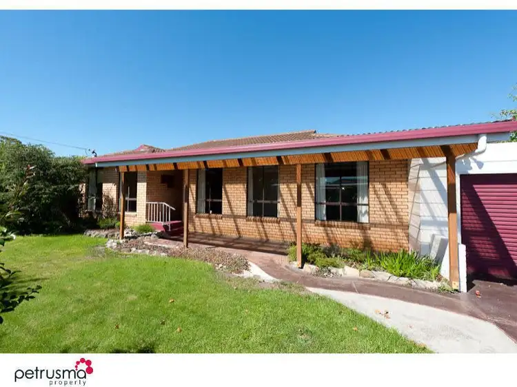 12 Balanada Street, Lauderdale TAS 7021