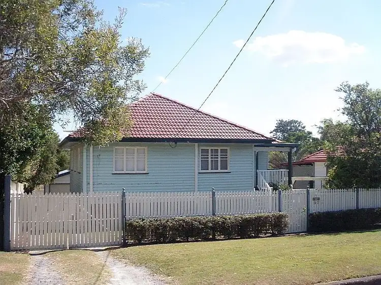 27 Nathan Street, Brighton QLD 4017