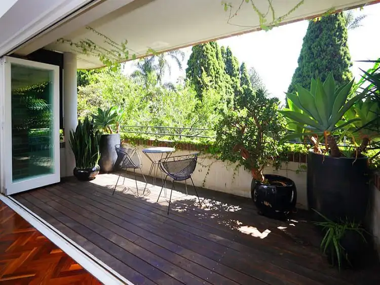 Second view of Homely apartment listing, 4/27 Billyard Avenue, Elizabeth Bay NSW 2011