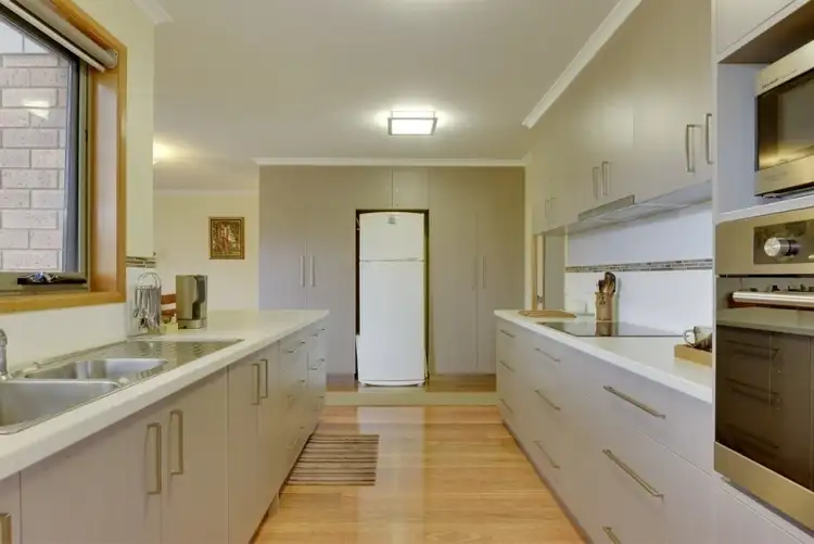 Sixth view of Homely house listing, 8 Larsen Court, Ranelagh TAS 7109